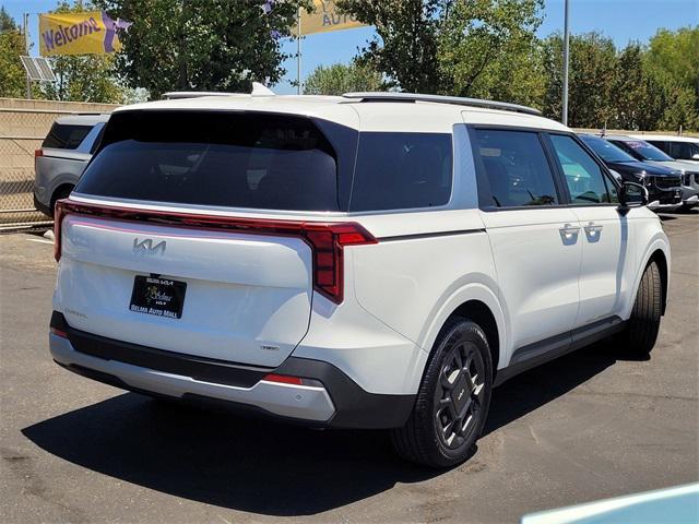 new 2026 Kia Carnival Hybrid car, priced at $45,385