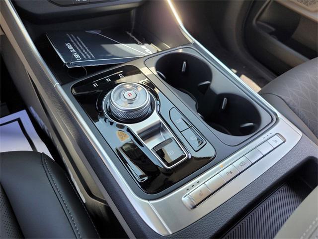 new 2026 Kia Carnival Hybrid car, priced at $45,385