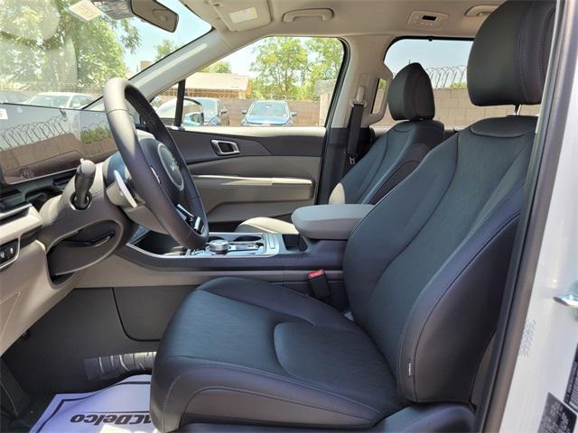 new 2026 Kia Carnival Hybrid car, priced at $45,385
