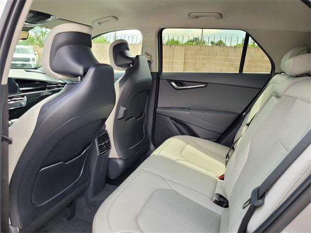 new 2025 Kia Niro car, priced at $29,591