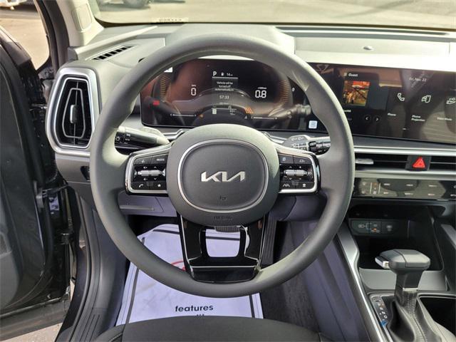 new 2025 Kia Sorento car, priced at $32,991