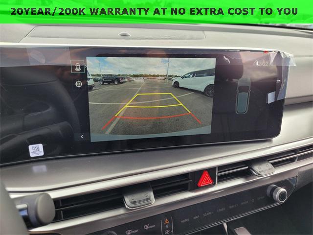 new 2026 Kia Sorento car, priced at $40,495