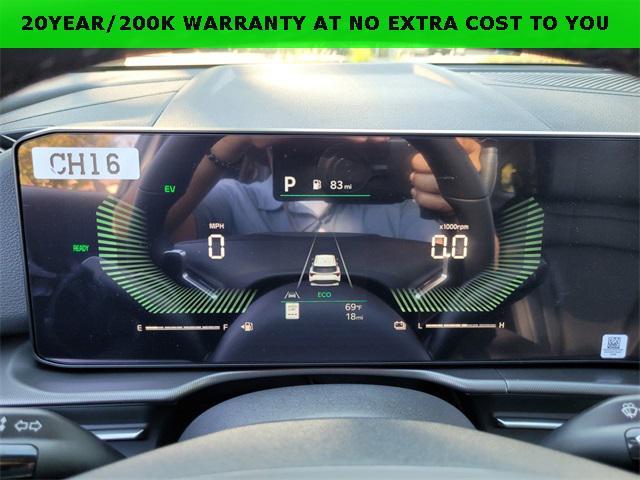 new 2026 Kia Sportage Hybrid car, priced at $35,530