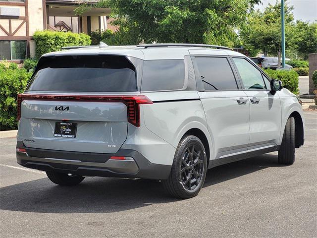 new 2025 Kia Carnival Hybrid car, priced at $54,125