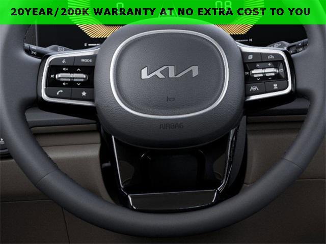 new 2026 Kia Carnival Hybrid car, priced at $45,385