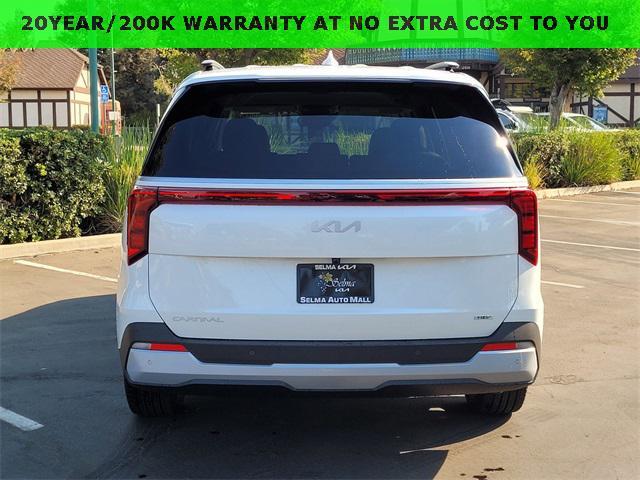 new 2026 Kia Carnival Hybrid car, priced at $45,385