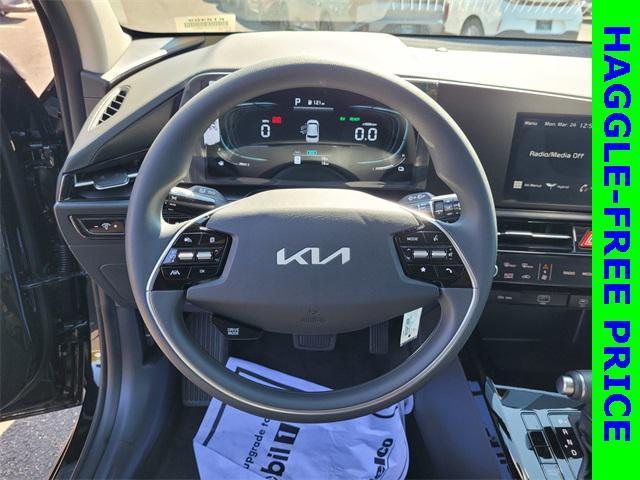 new 2025 Kia Niro car, priced at $26,346