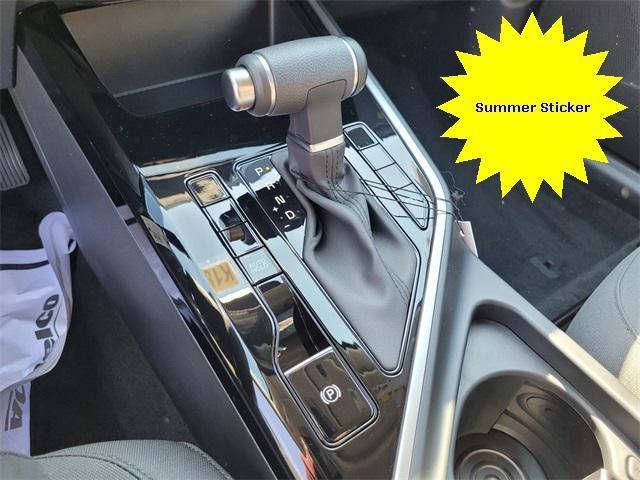 new 2025 Kia Niro car, priced at $26,346