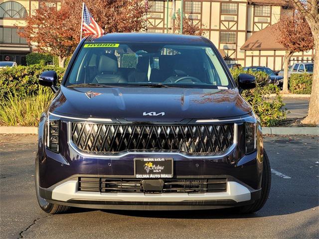 new 2025 Kia Carnival Hybrid car, priced at $42,160