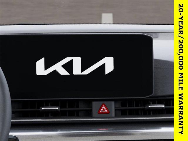 new 2025 Kia Carnival car, priced at $40,030