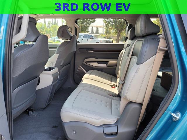 new 2026 Kia EV9 car, priced at $62,315