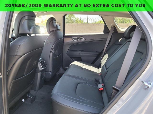 new 2026 Kia Sportage Hybrid car, priced at $35,680