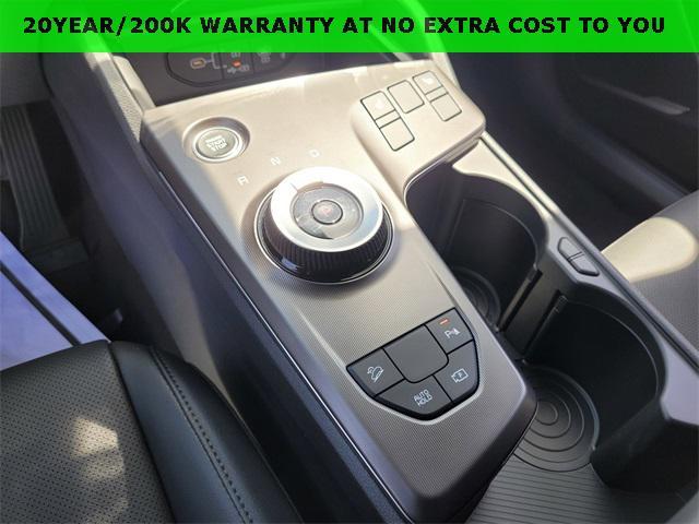 new 2026 Kia Sportage Hybrid car, priced at $35,680