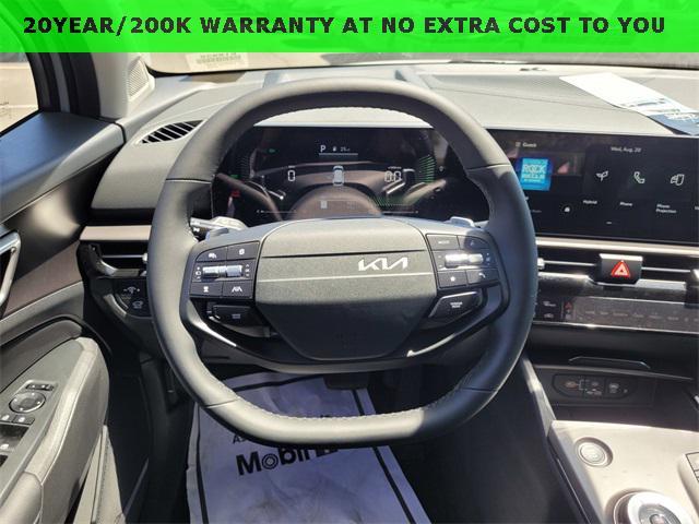 new 2026 Kia Sportage Hybrid car, priced at $35,680