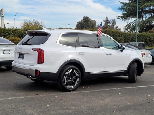 new 2025 Kia Telluride car, priced at $43,205