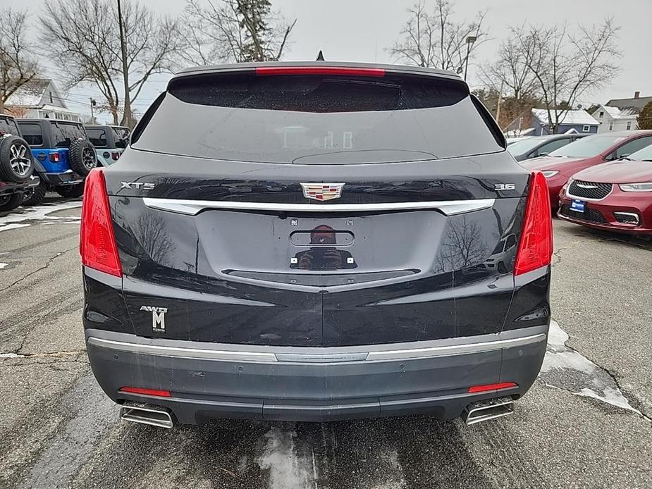 used 2019 Cadillac XT5 car, priced at $25,619