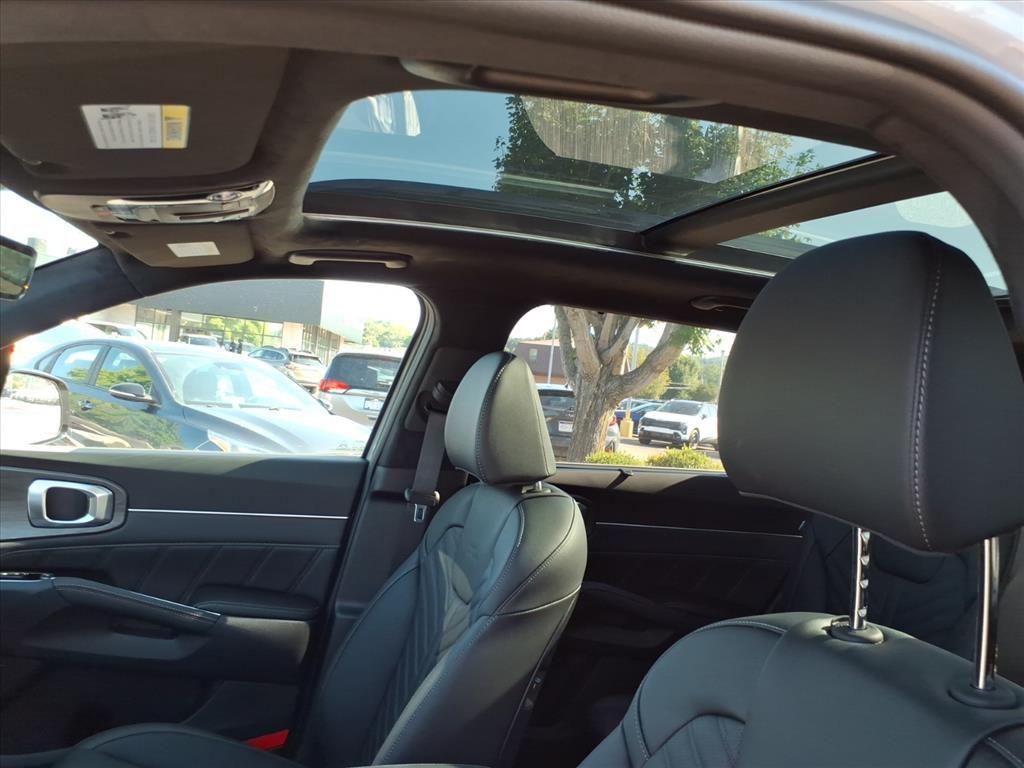 new 2025 Kia Sorento car, priced at $46,699
