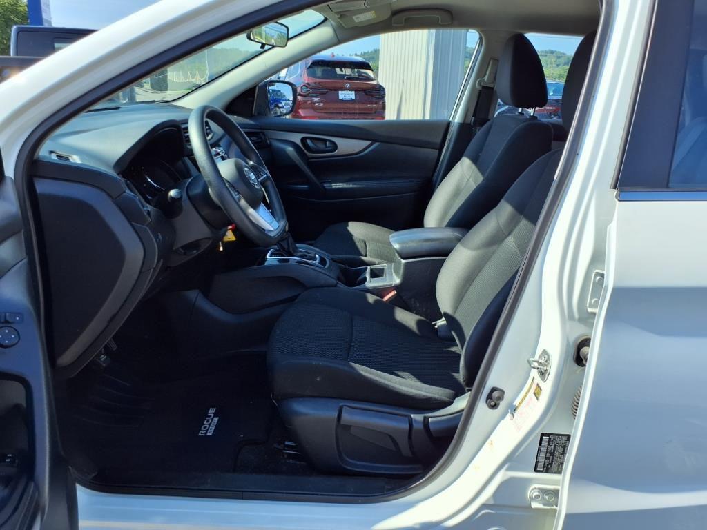 used 2021 Nissan Rogue Sport car, priced at $14,550