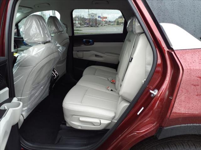new 2025 Kia Sorento car, priced at $38,000