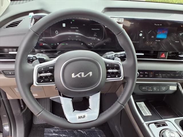 new 2026 Kia Carnival Hybrid car, priced at $48,303