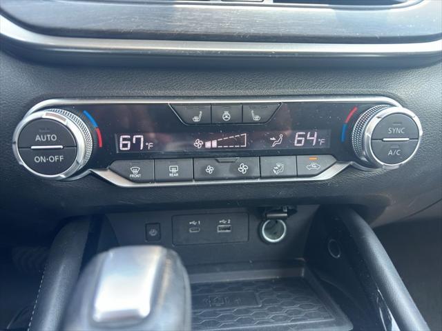 used 2023 Nissan Altima car, priced at $21,989