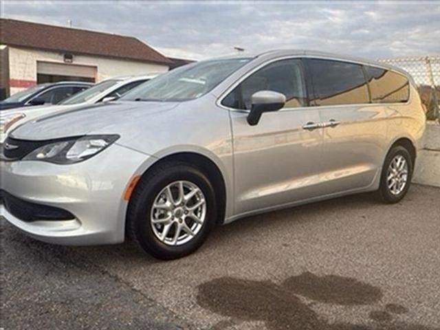 used 2023 Chrysler Pacifica car, priced at $24,152