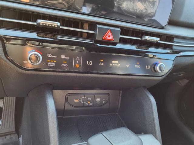 new 2026 Kia Sportage car, priced at $37,690
