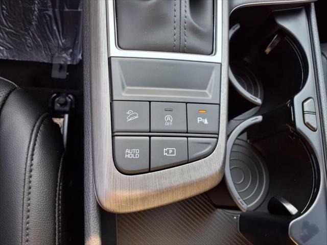 new 2026 Kia Sportage car, priced at $37,690