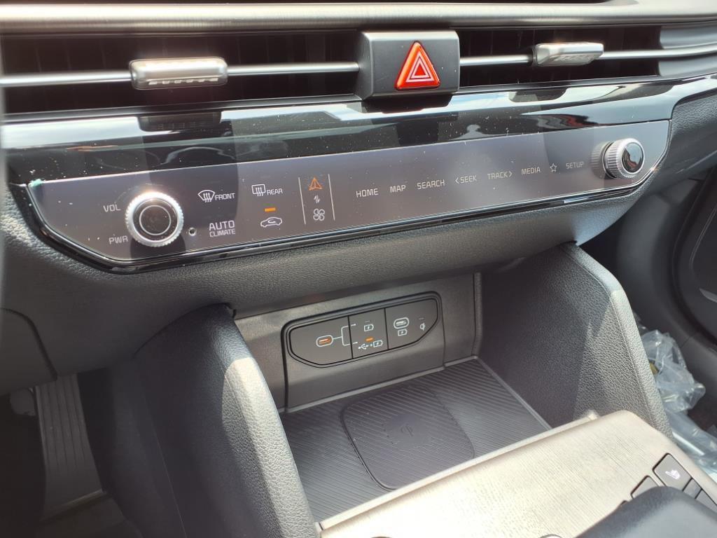 new 2026 Kia Sportage car, priced at $35,017