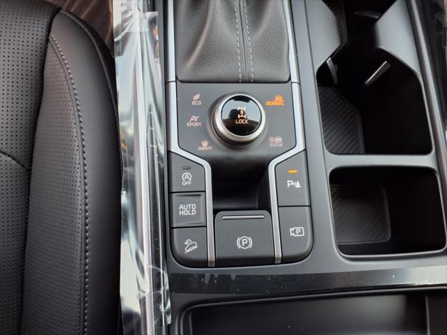 new 2025 Kia Sorento car, priced at $38,112