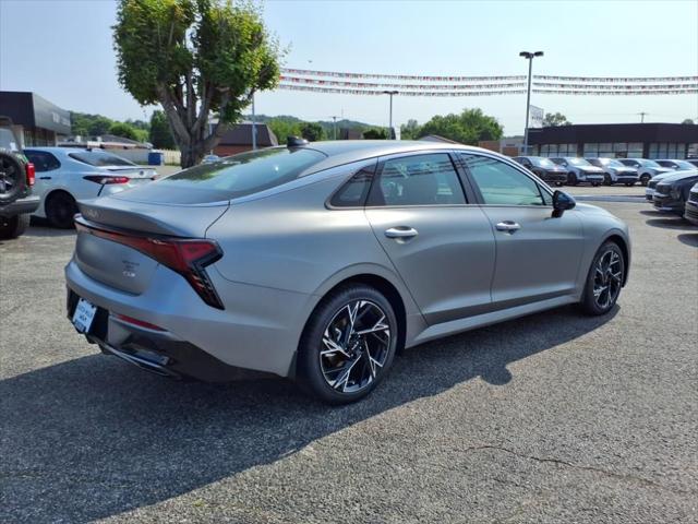 new 2025 Kia K5 car, priced at $33,335