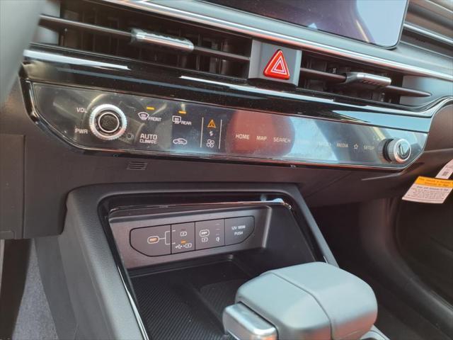 new 2025 Kia K5 car, priced at $33,335