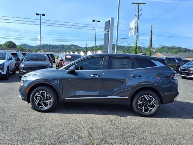 new 2025 Kia Sportage car, priced at $30,225
