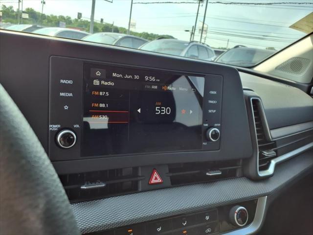 new 2025 Kia Sportage car, priced at $30,225