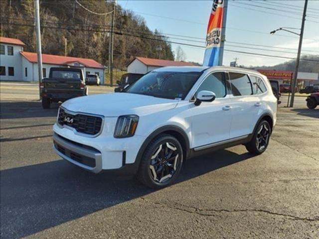 used 2023 Kia Telluride car, priced at $37,891