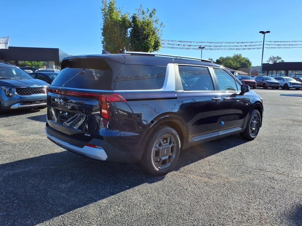 new 2026 Kia Carnival Hybrid car, priced at $44,130