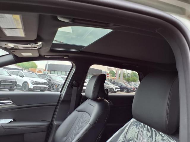 new 2025 Kia Sportage car, priced at $34,478