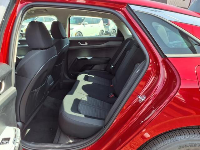 new 2025 Kia K5 car, priced at $28,168