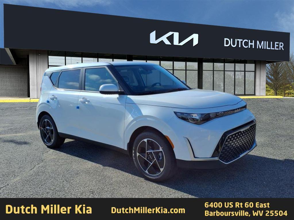 new 2025 Kia Soul car, priced at $25,564