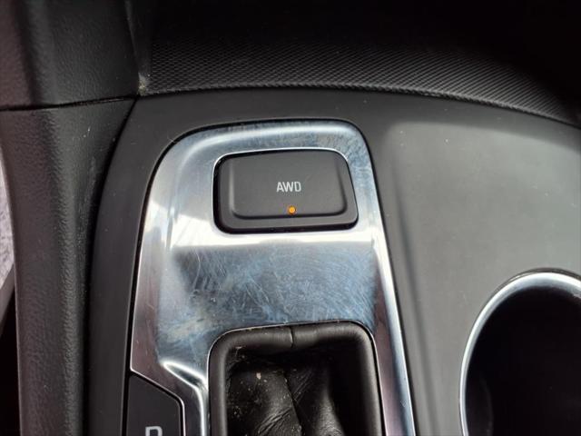 used 2021 Chevrolet Equinox car, priced at $20,398
