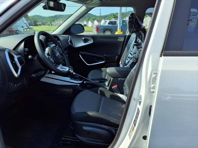 new 2025 Kia Soul car, priced at $22,199