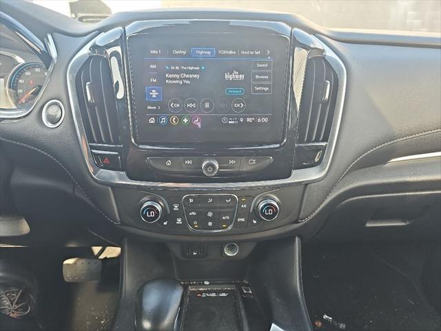 used 2023 Chevrolet Traverse car, priced at $32,477