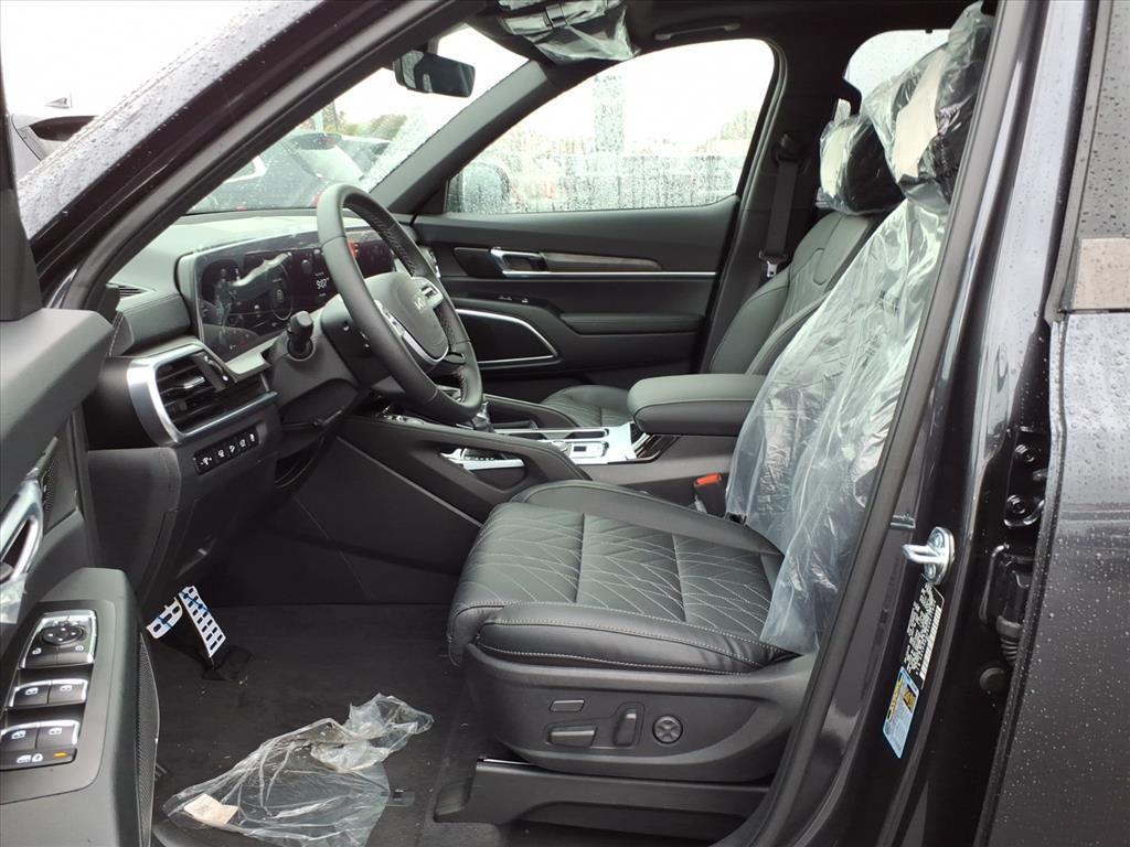 new 2025 Kia Telluride car, priced at $49,832