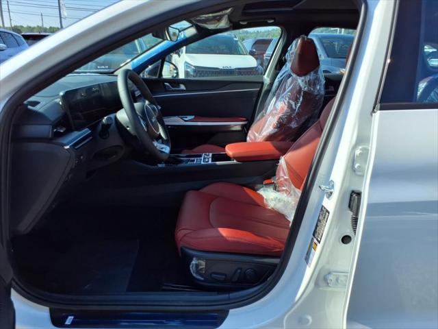 new 2025 Kia K5 car, priced at $31,294
