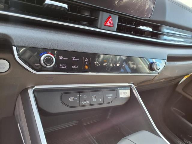 new 2026 Kia Carnival car, priced at $46,557