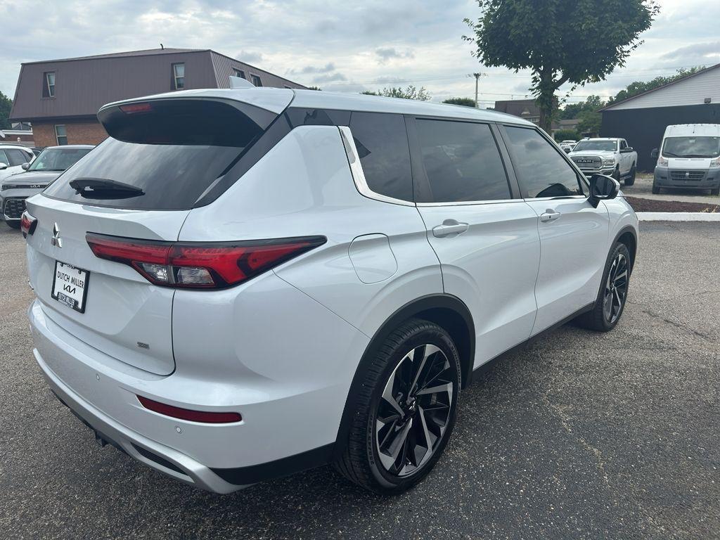 used 2022 Mitsubishi Outlander car, priced at $15,998