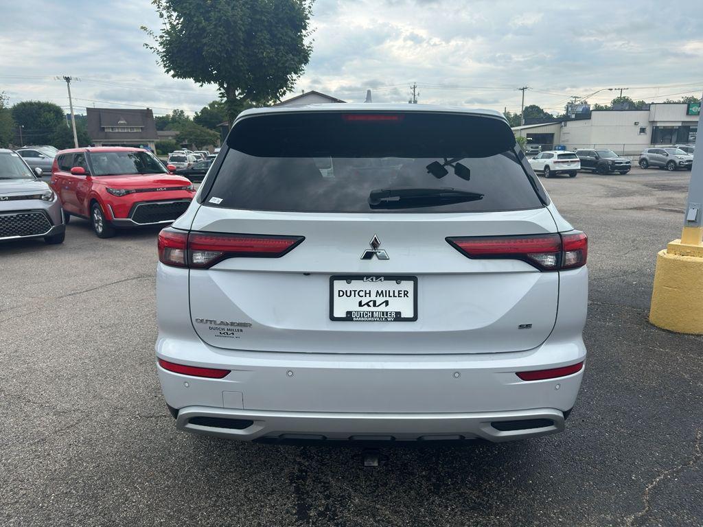 used 2022 Mitsubishi Outlander car, priced at $15,998