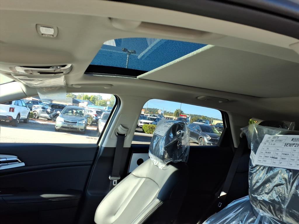 new 2026 Kia Sportage car, priced at $34,649