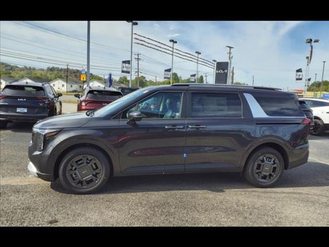 new 2025 Kia Carnival Hybrid car, priced at $44,095