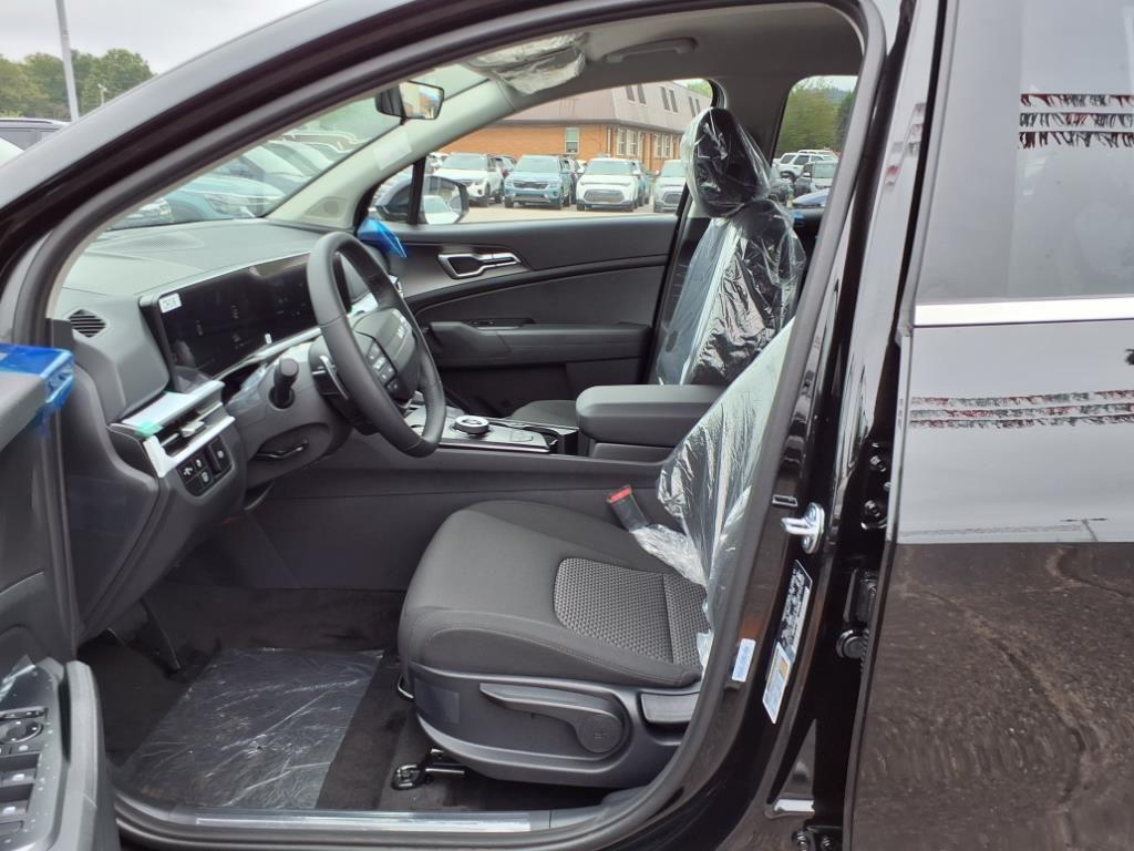 new 2026 Kia Sportage Hybrid car, priced at $31,131
